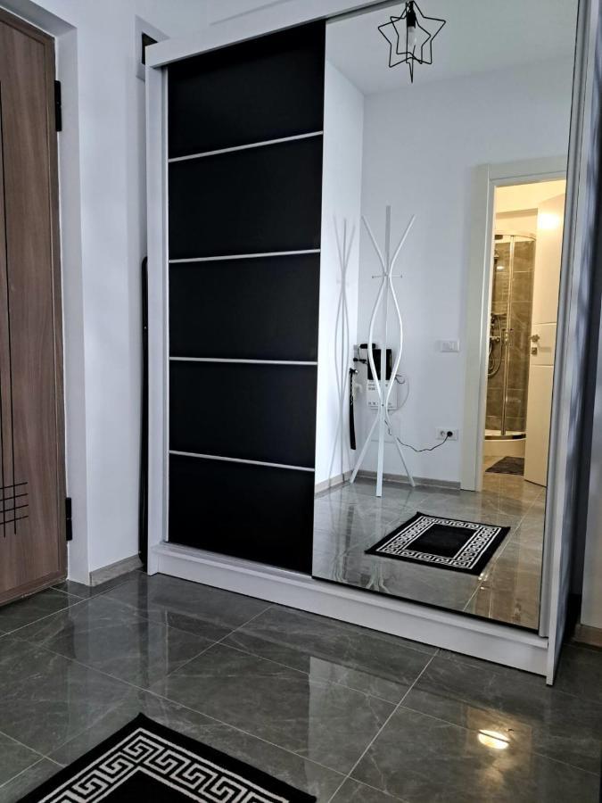 Sena Palas Centru Ιάσιο Εξωτερικό φωτογραφία